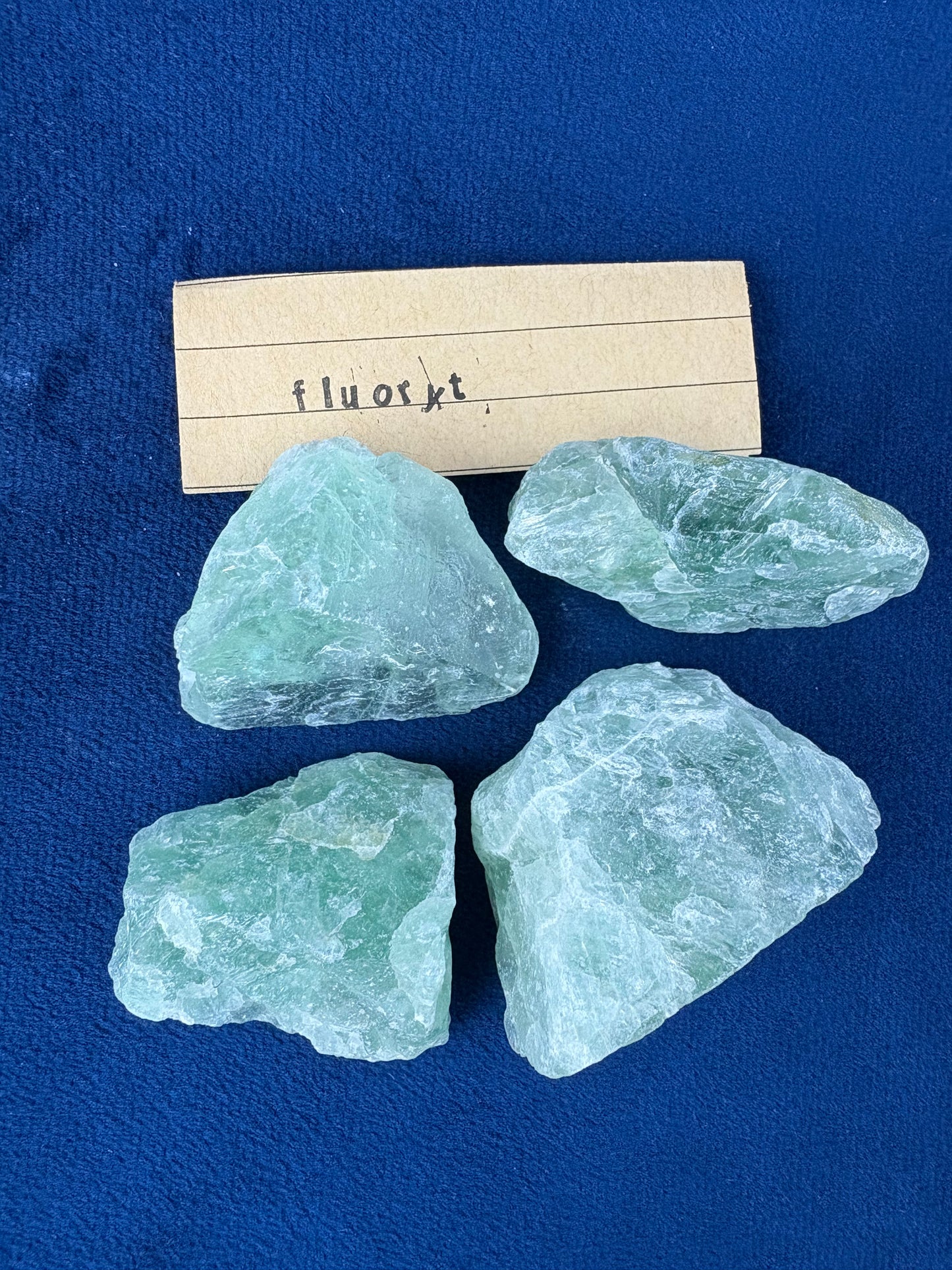 Fluoryt bryłka