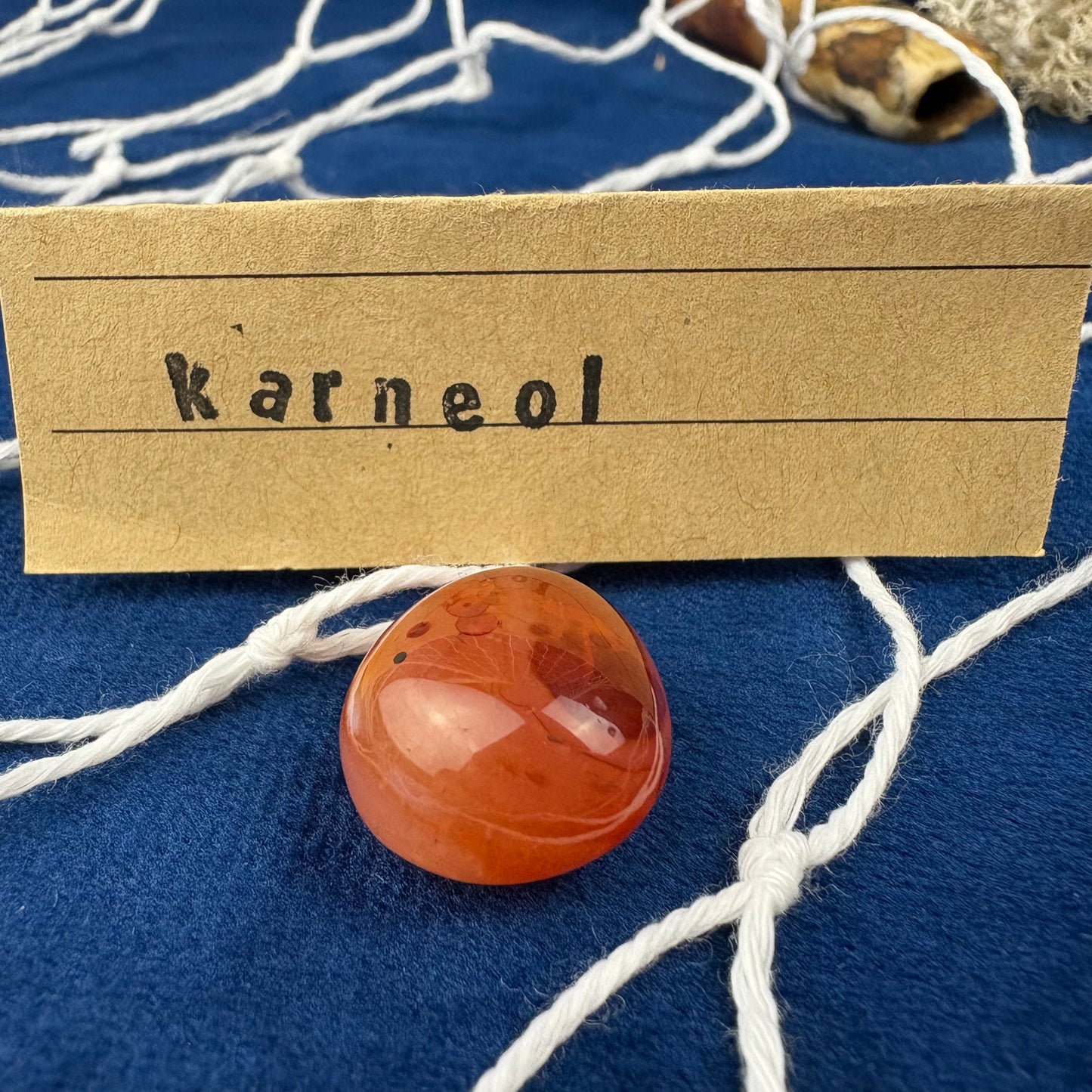 Karneol mały otoczak